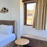 Helvetia Luxury Pool Kriopigi