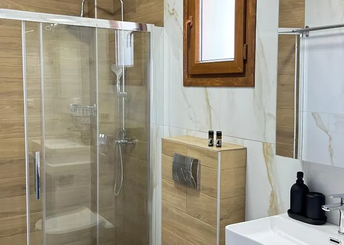 Helvetia Luxury Pool Σπίτι διακοπών Κρυοπηγή