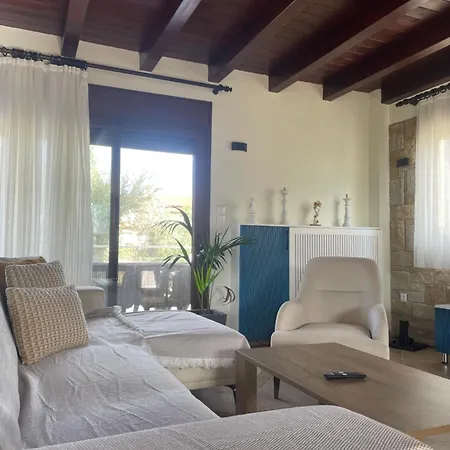 بيت للعطل Helvetia Luxury Pool كريوبيجي