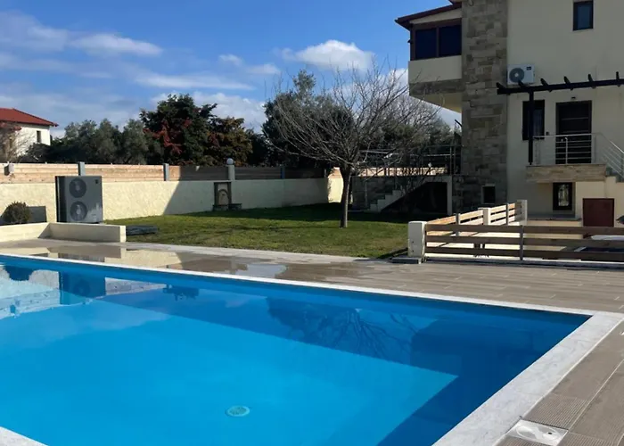 Helvetia Luxury Pool Casa de Férias