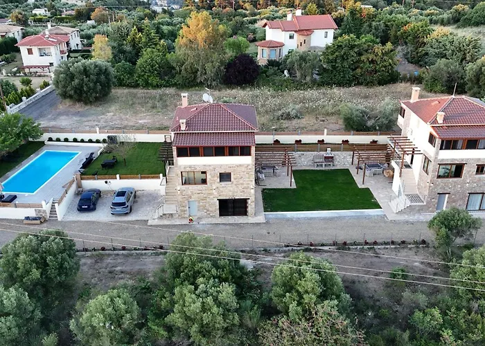 Casa de Férias Helvetia Luxury Pool *