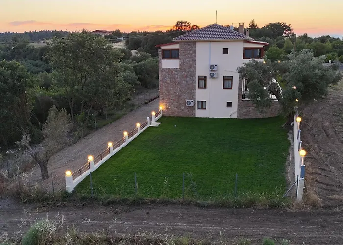 Casa de Férias Helvetia Luxury Pool Kriopigi
